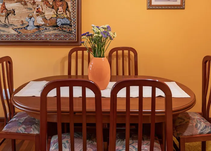 Apartment Vivienda Allo Rois